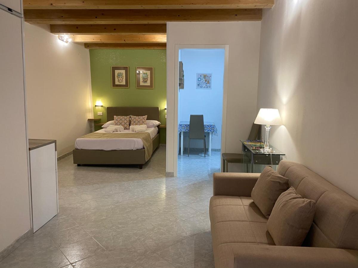 Tanto Di Cappello Home Palerme Extérieur photo