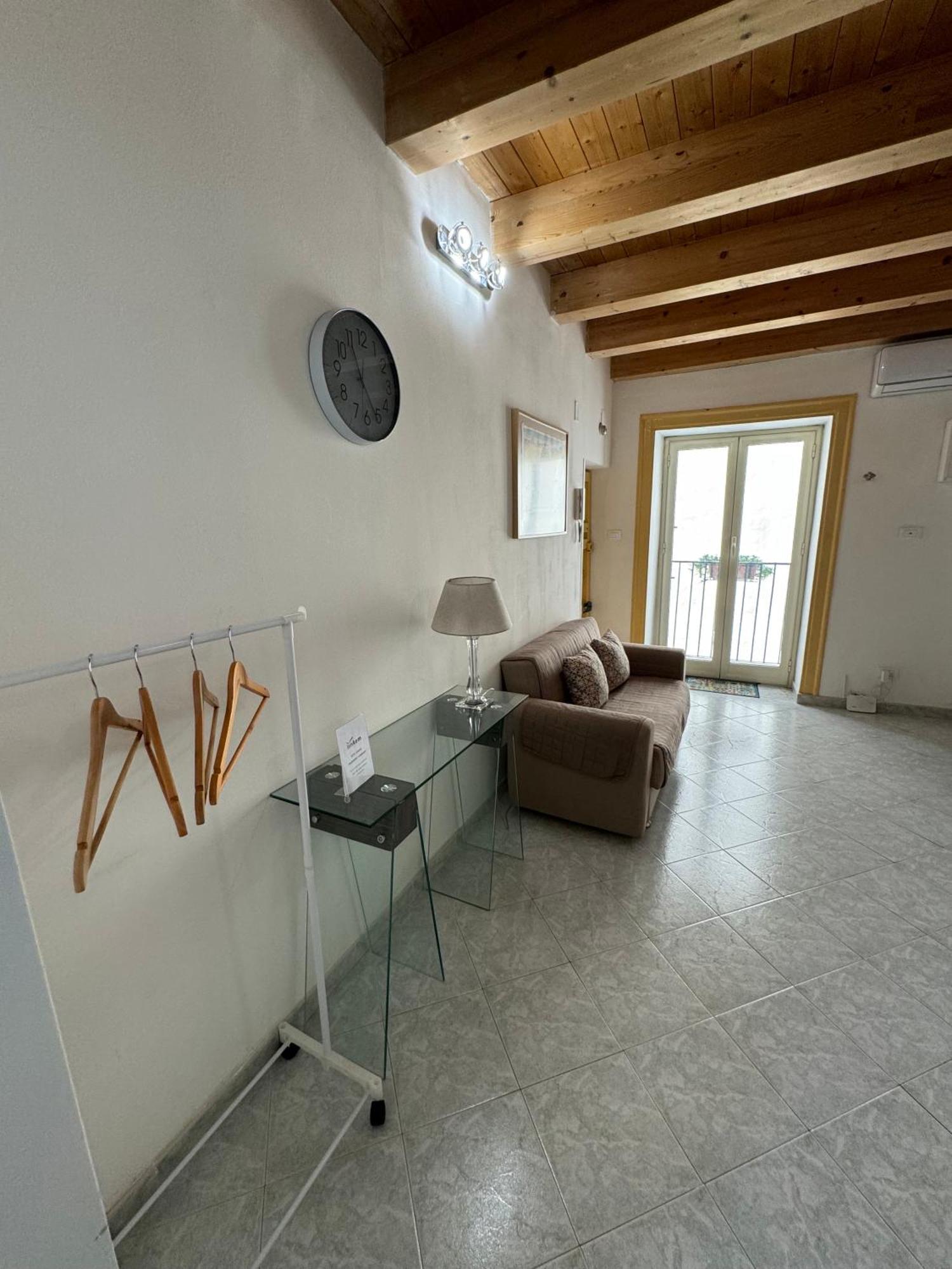 Tanto Di Cappello Home Palerme Extérieur photo